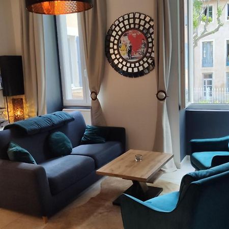 A Deux Pas Du Theatre Apartment Orange  Luaran gambar