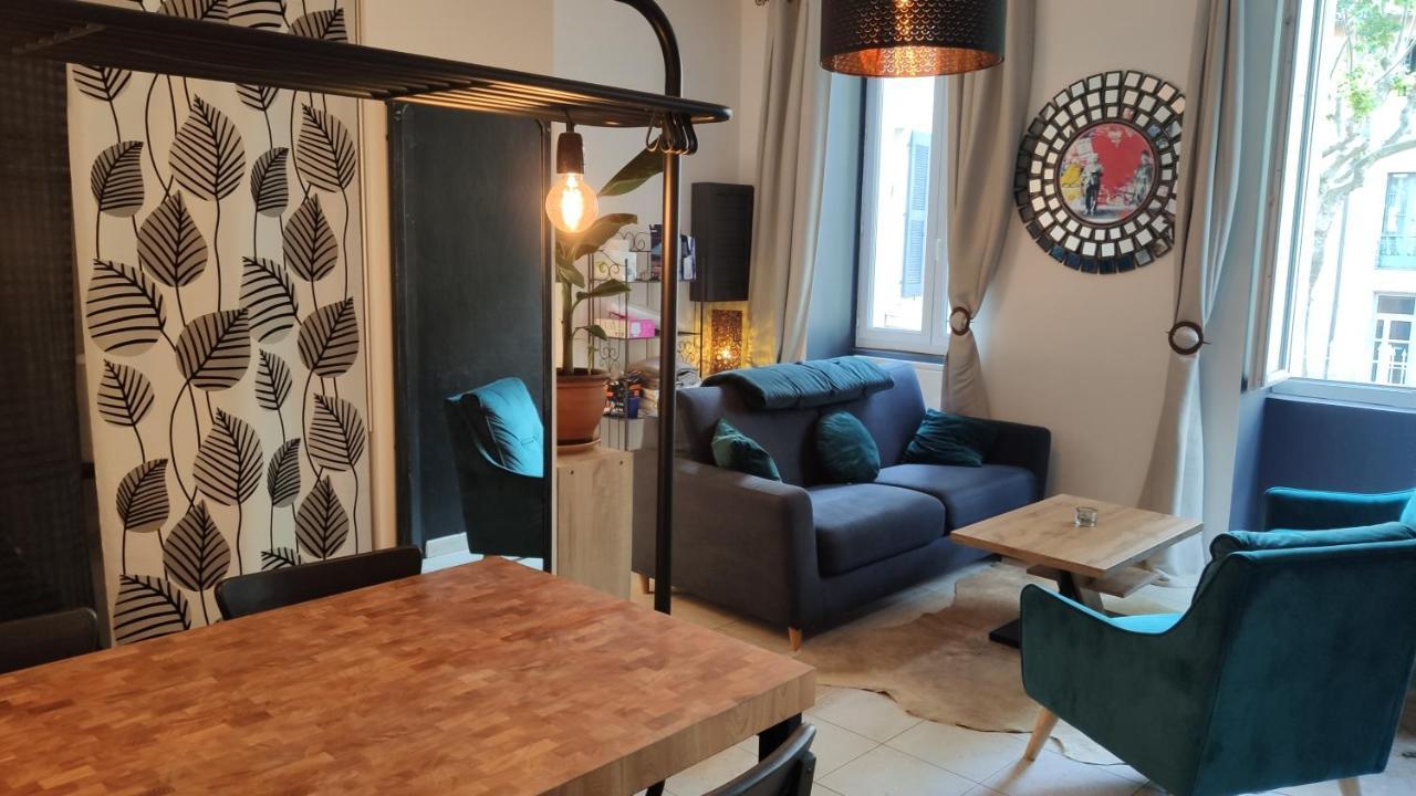 A Deux Pas Du Theatre Apartment Orange  Luaran gambar